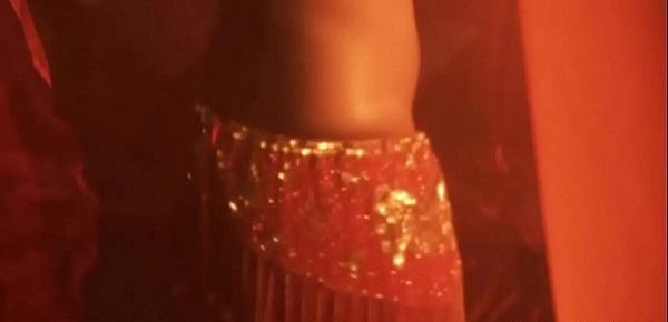  Sexy Belly Dancer From The East